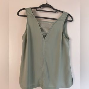 Stylish top with stylish v back